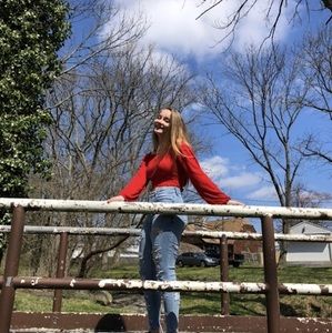 Meet your Posher, Kyra